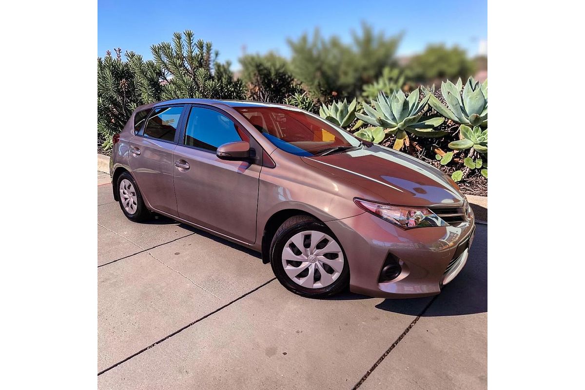 2013 Toyota Corolla Ascent ZRE182R