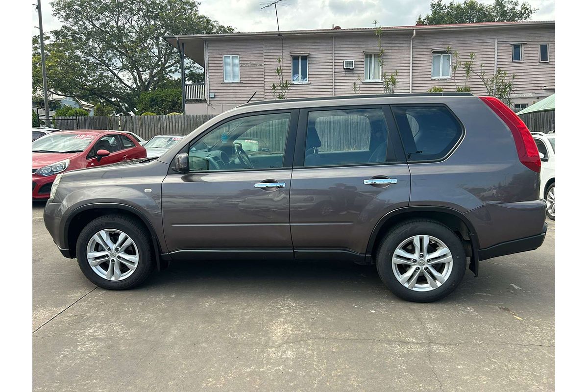2011 Nissan X-TRAIL ST T31