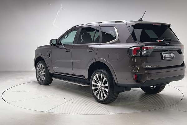 2024 Ford Everest Platinum 3.0L thumb-5