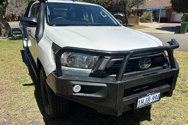 2021 Toyota Hilux SR GUN126R 4X4