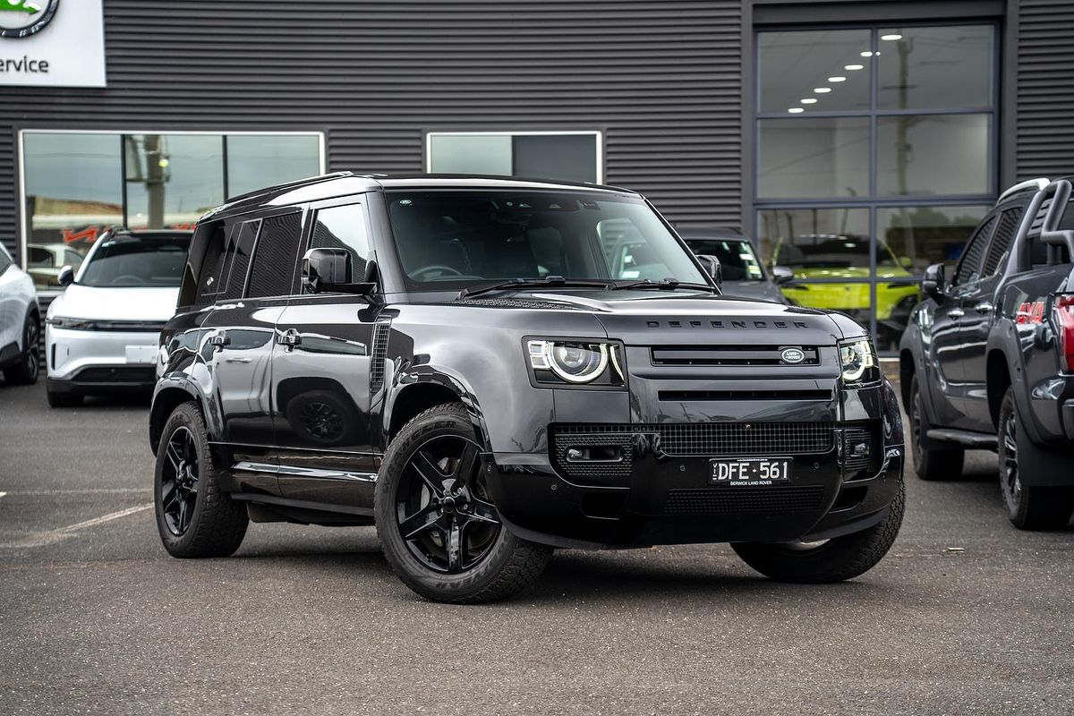 2024 Land Rover Defender 110 P400e X-Dynamic SE L663