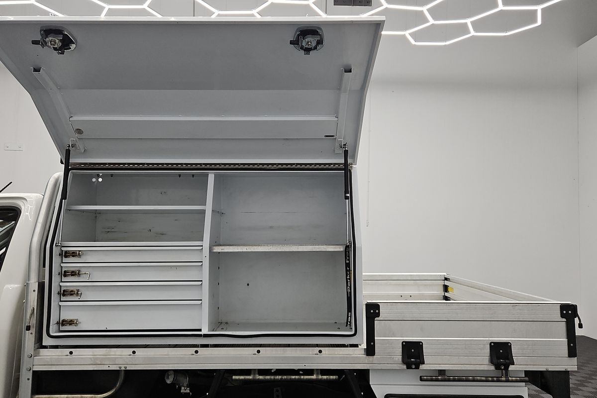 2020 Toyota Hilux SR GUN126R 4X4