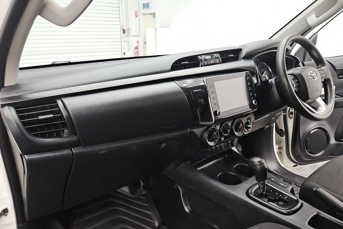 2020 Toyota Hilux SR GUN126R 4X4