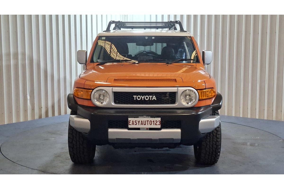 2014 Toyota FJ Cruiser GSJ15R