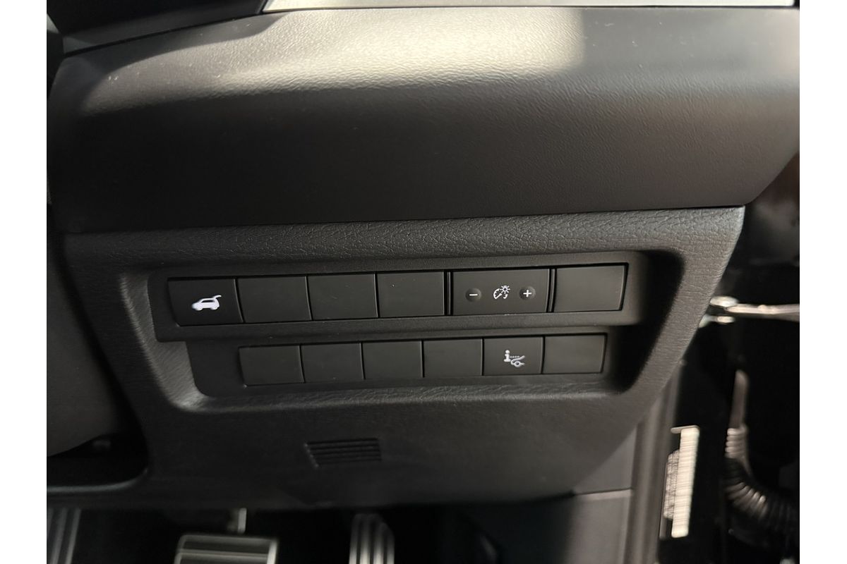 2025 Mitsubishi ZM Outlander EXCEED 2.5L CVT AWD 5ST