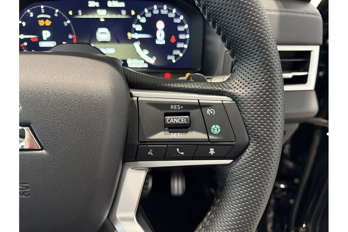 2025 Mitsubishi ZM Outlander EXCEED 2.5L CVT AWD 5ST