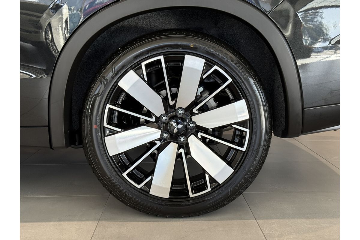2025 Mitsubishi ZM Outlander EXCEED 2.5L CVT AWD 5ST