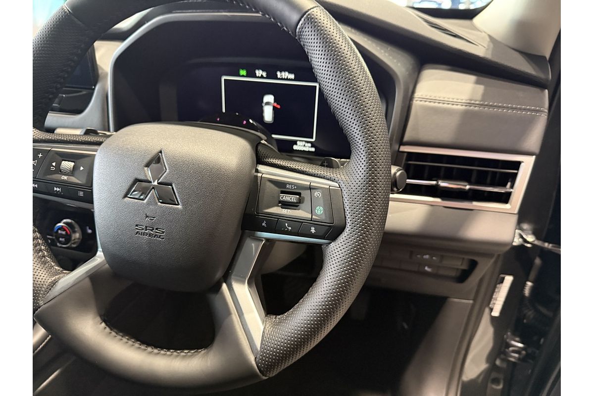 2025 Mitsubishi ZM Outlander ASPIRE 2.5L CVT 2WD 7ST