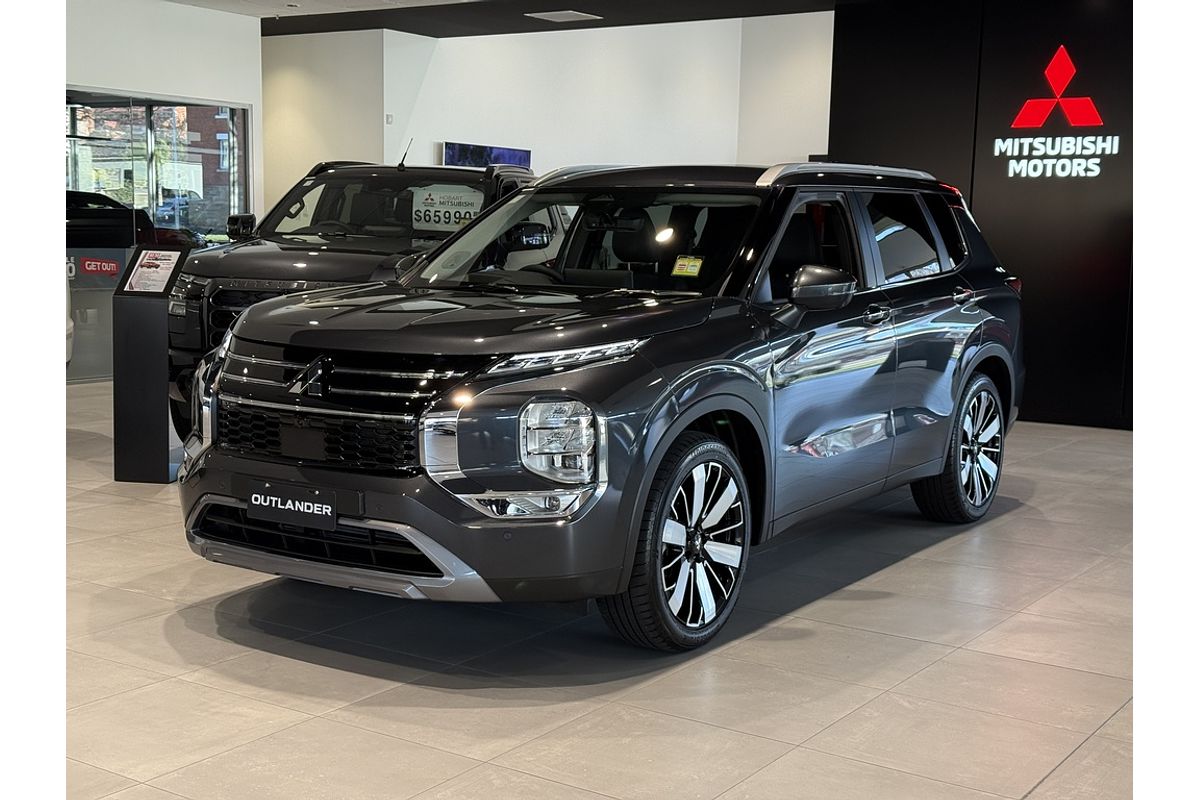 2025 Mitsubishi ZM Outlander ASPIRE 2.5L CVT 2WD 7ST