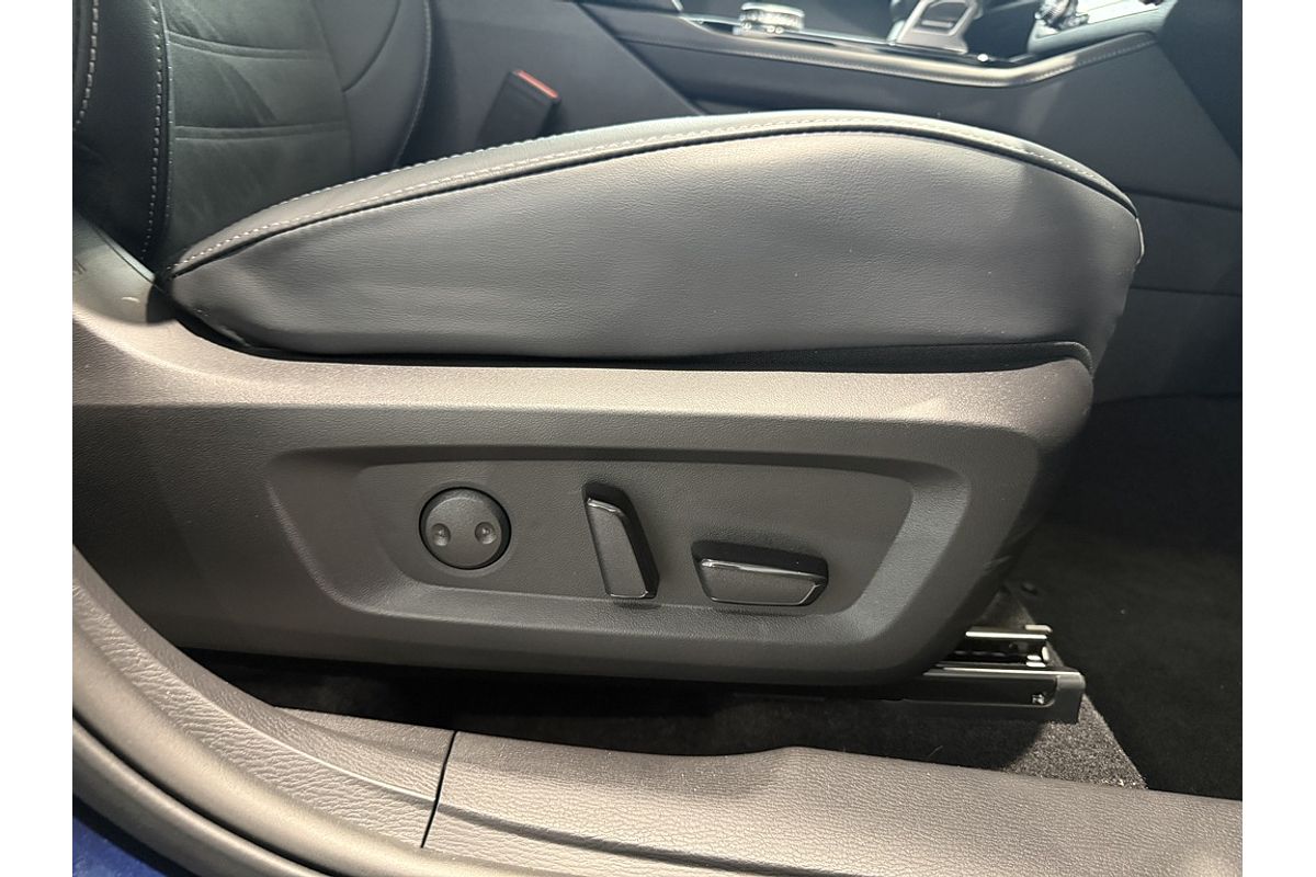 2025 Mitsubishi ZM Outlander ASPIRE 2.5L CVT AWD 7ST