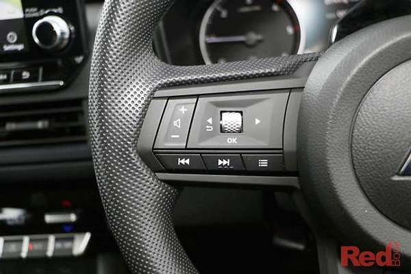 2026 Mitsubishi Triton GLX MV 4X4 thumb-12