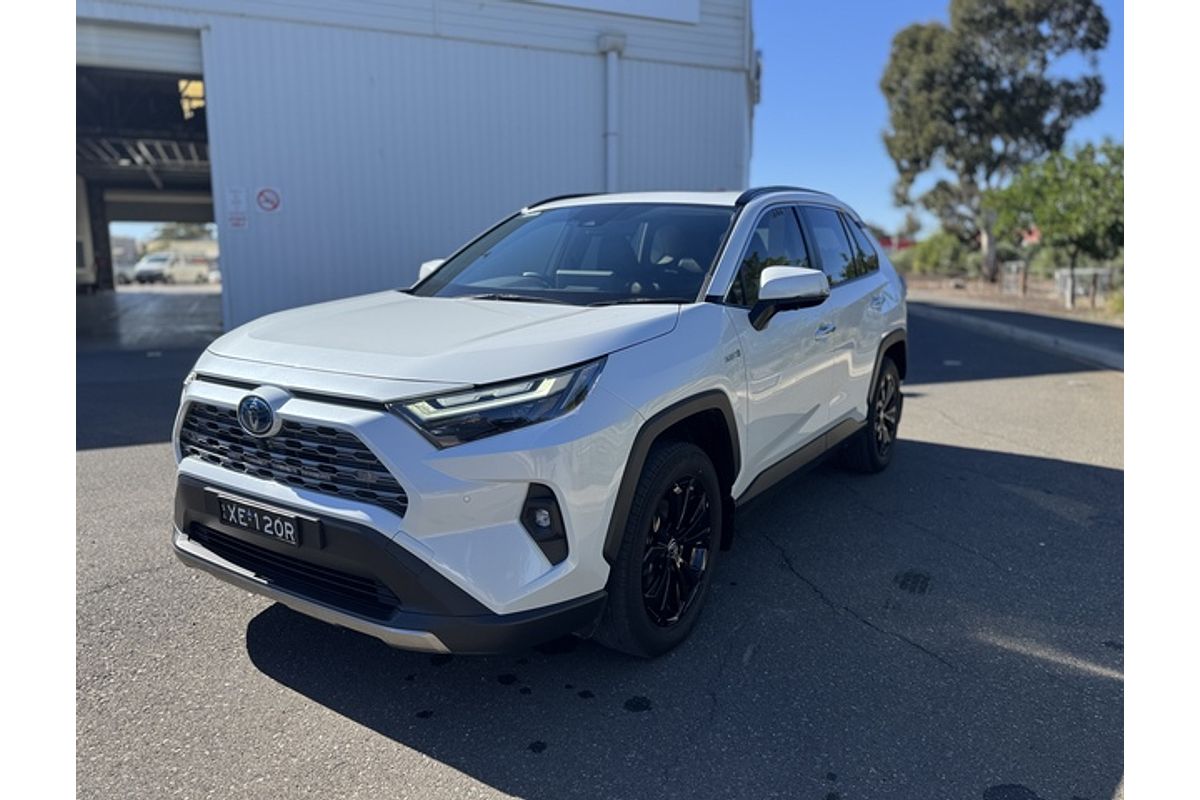 2024 Toyota RAV4 Cruiser AXAH54R