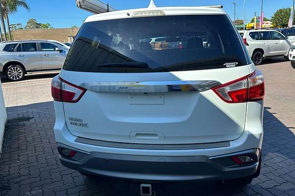 2019 Isuzu MU-X LS-U thumb-8