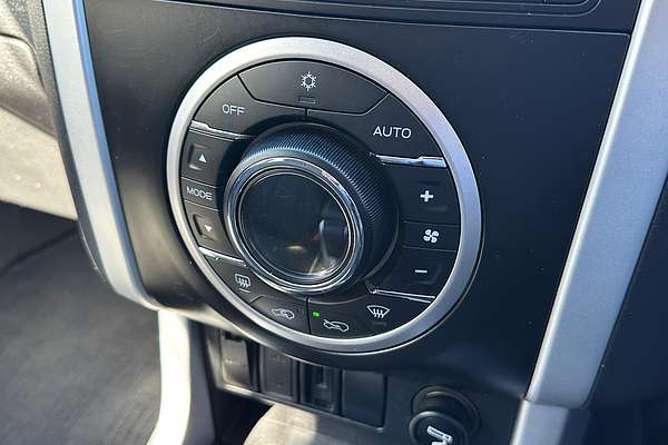 2019 Isuzu MU-X LS-U thumb-28