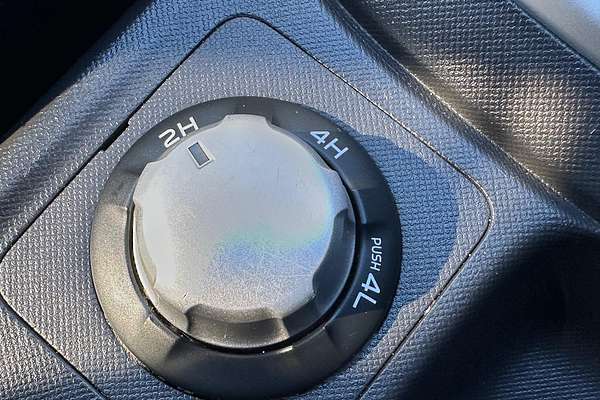 2019 Isuzu MU-X LS-U thumb-30