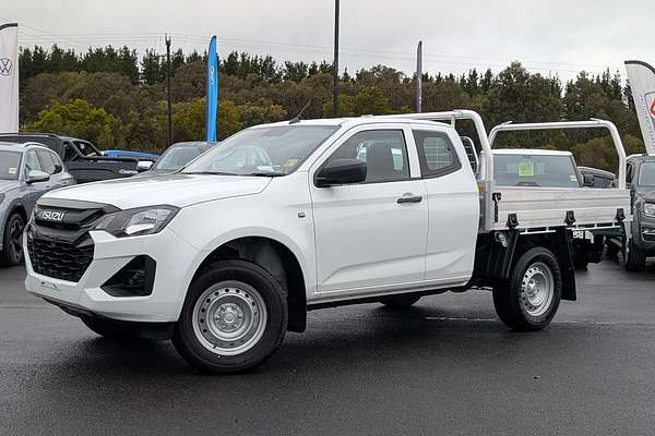 2026 Isuzu D-MAX SX 4X4