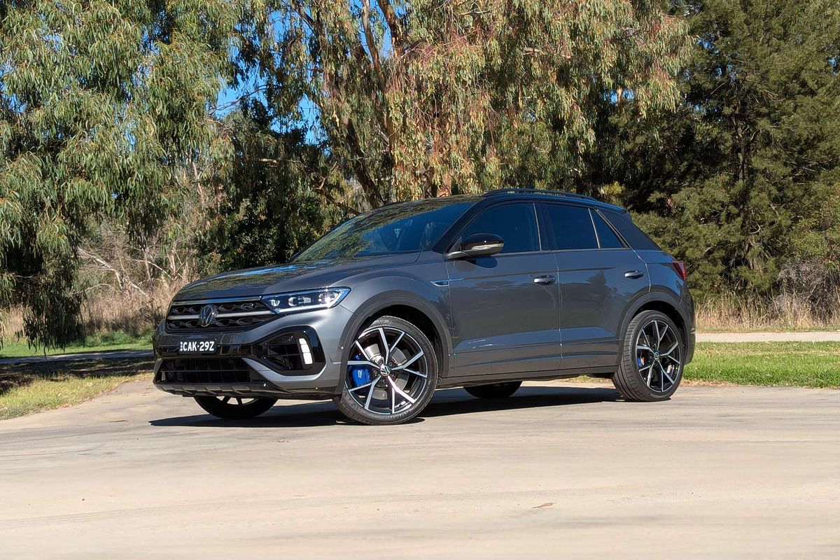 2023 Volkswagen T-Roc R D11