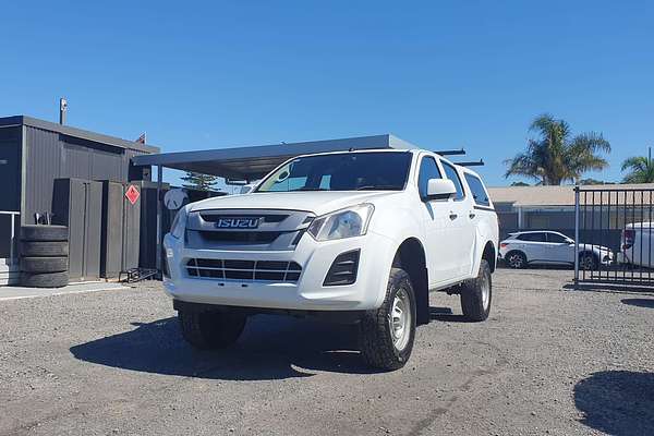 2017 Isuzu D-MAX SX High Ride  Rear Wheel Drive