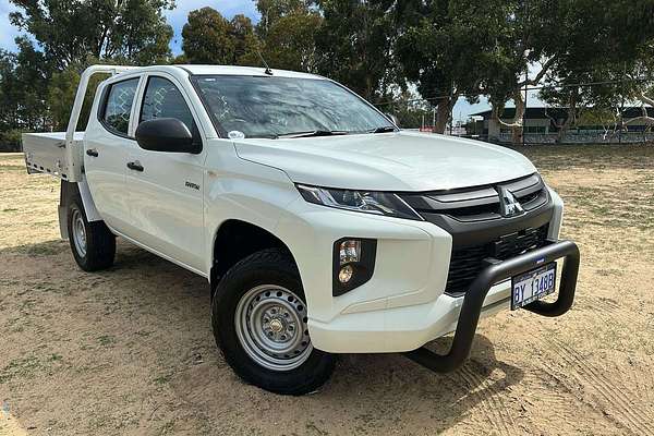 2021 Mitsubishi Triton GLX ADAS MR 4X4