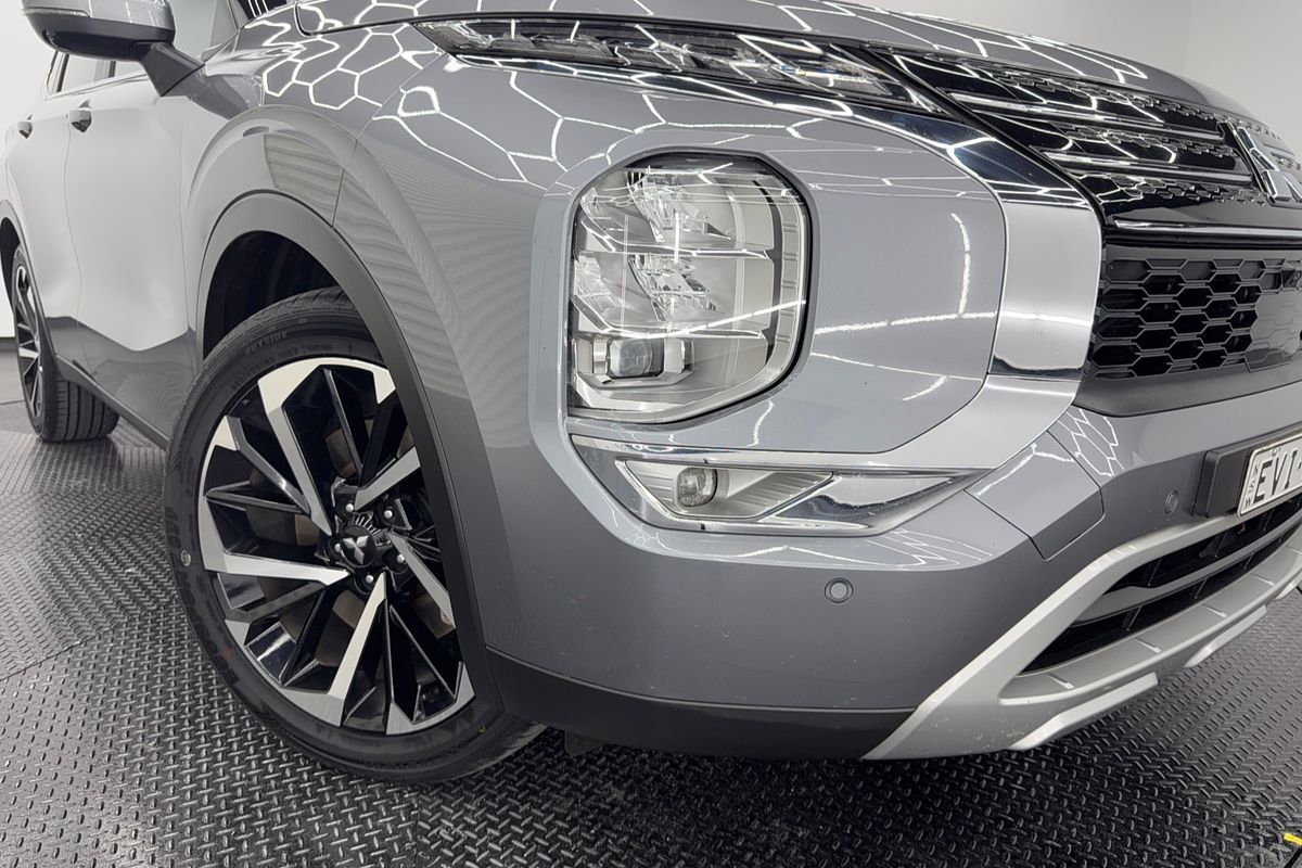 2022 Mitsubishi Outlander Aspire ZM