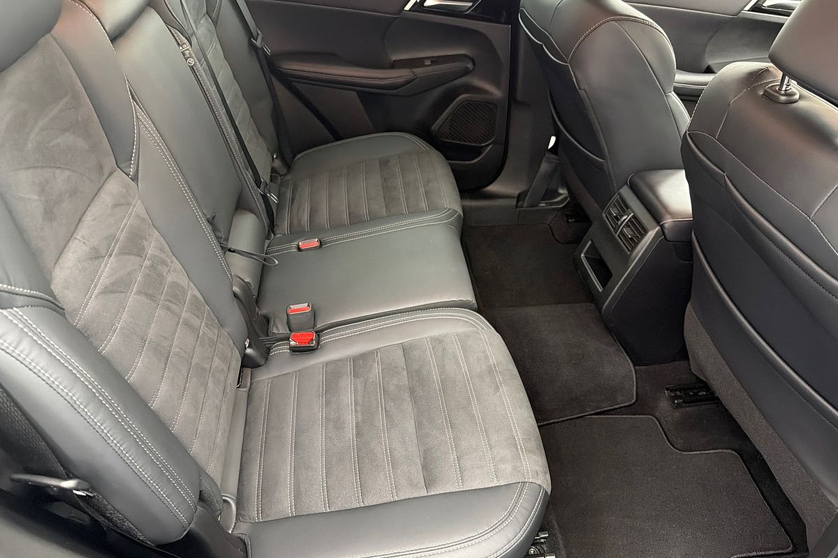 2022 Mitsubishi Outlander Aspire ZM