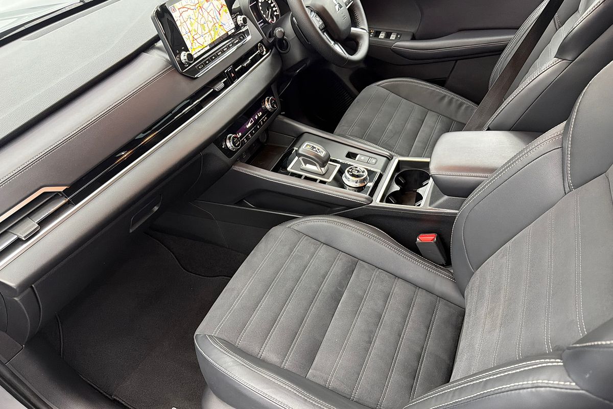 2022 Mitsubishi Outlander Aspire ZM