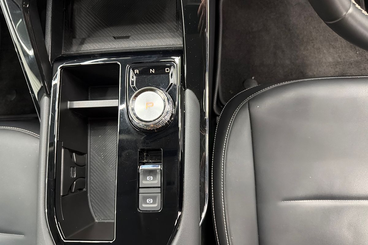 2023 GWM Haval H6 Lux Hybrid B01