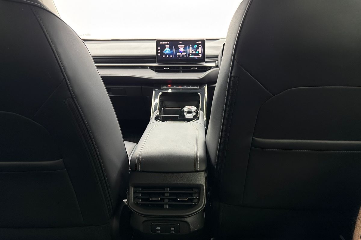 2023 GWM Haval H6 Lux Hybrid B01