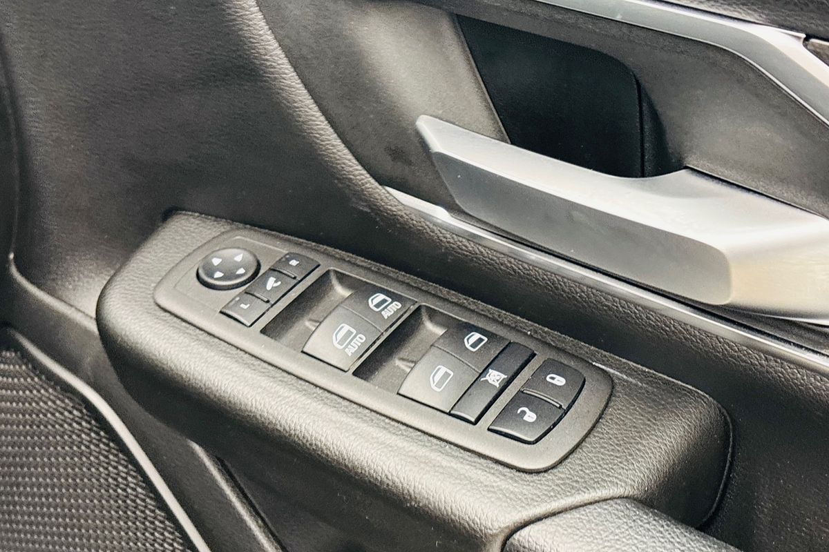 2024 Ram Trucks 1500 Big Horn Crew Cab