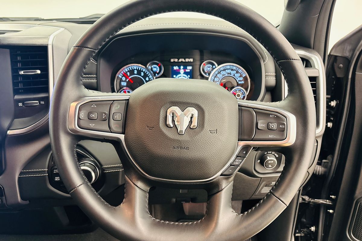 2024 Ram Trucks 1500 Big Horn Crew Cab