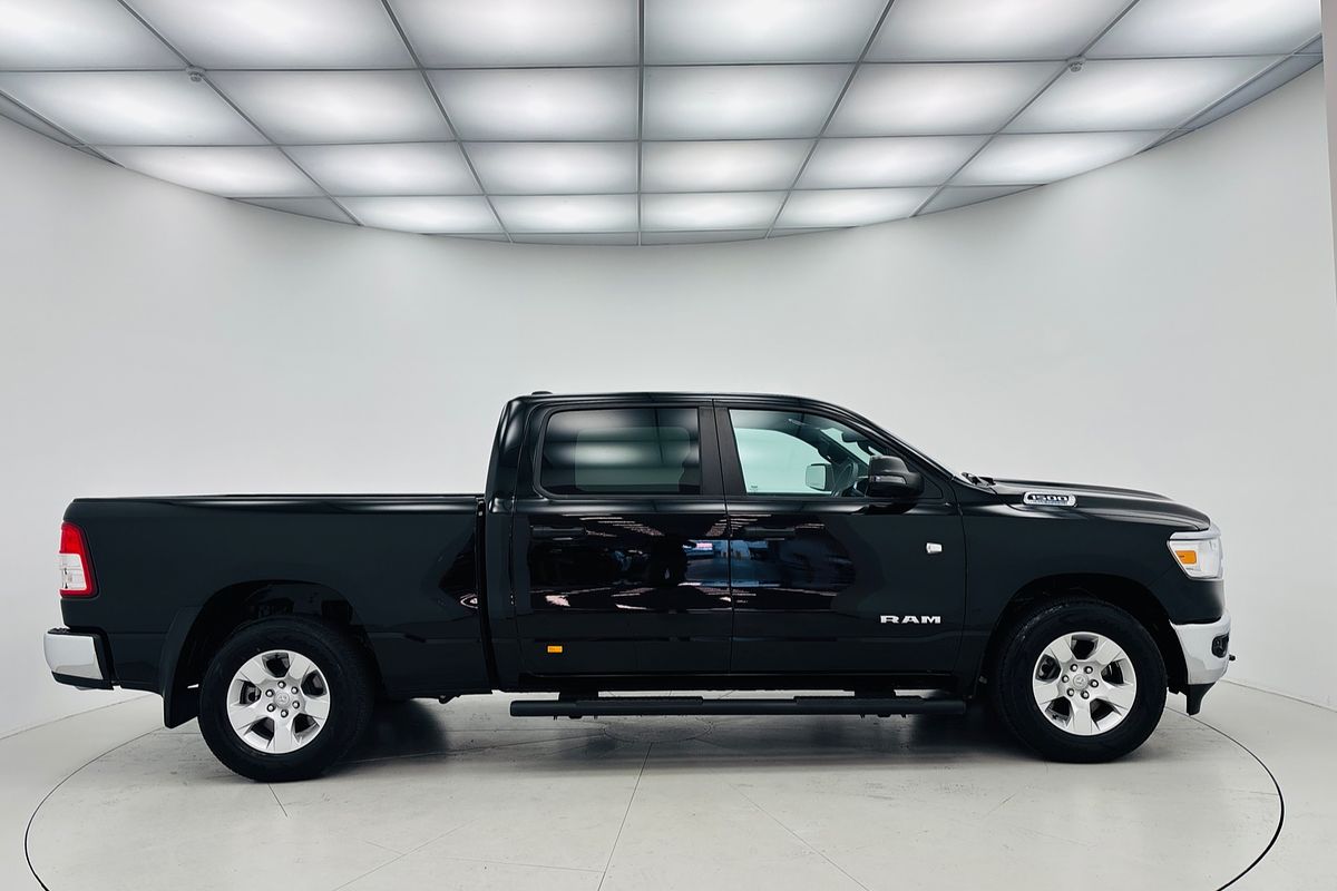 2024 Ram Trucks 1500 Big Horn Crew Cab