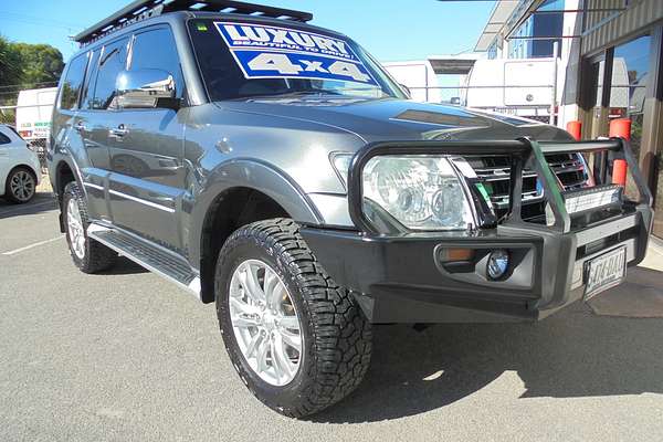 2014 Mitsubishi Pajero Exceed NW