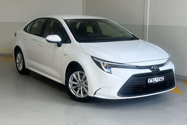 2025 Toyota Corolla Ascent Sport Hybrid ZWE219R