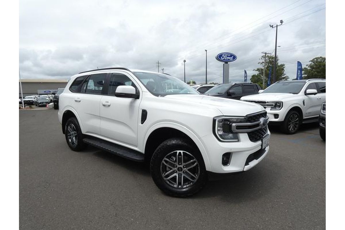 2025 Ford Everest Ambiente 2.0L