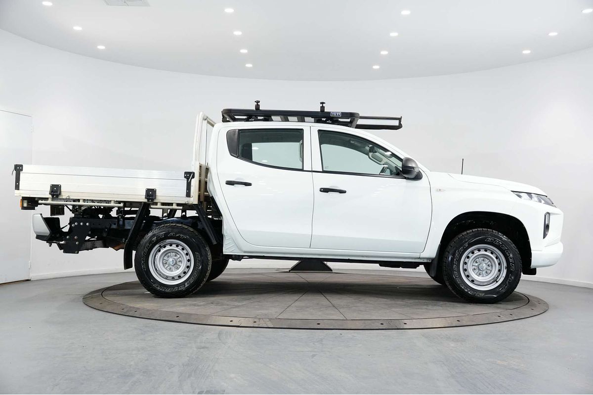 2020 Mitsubishi Triton GLX ADAS MR 4X4