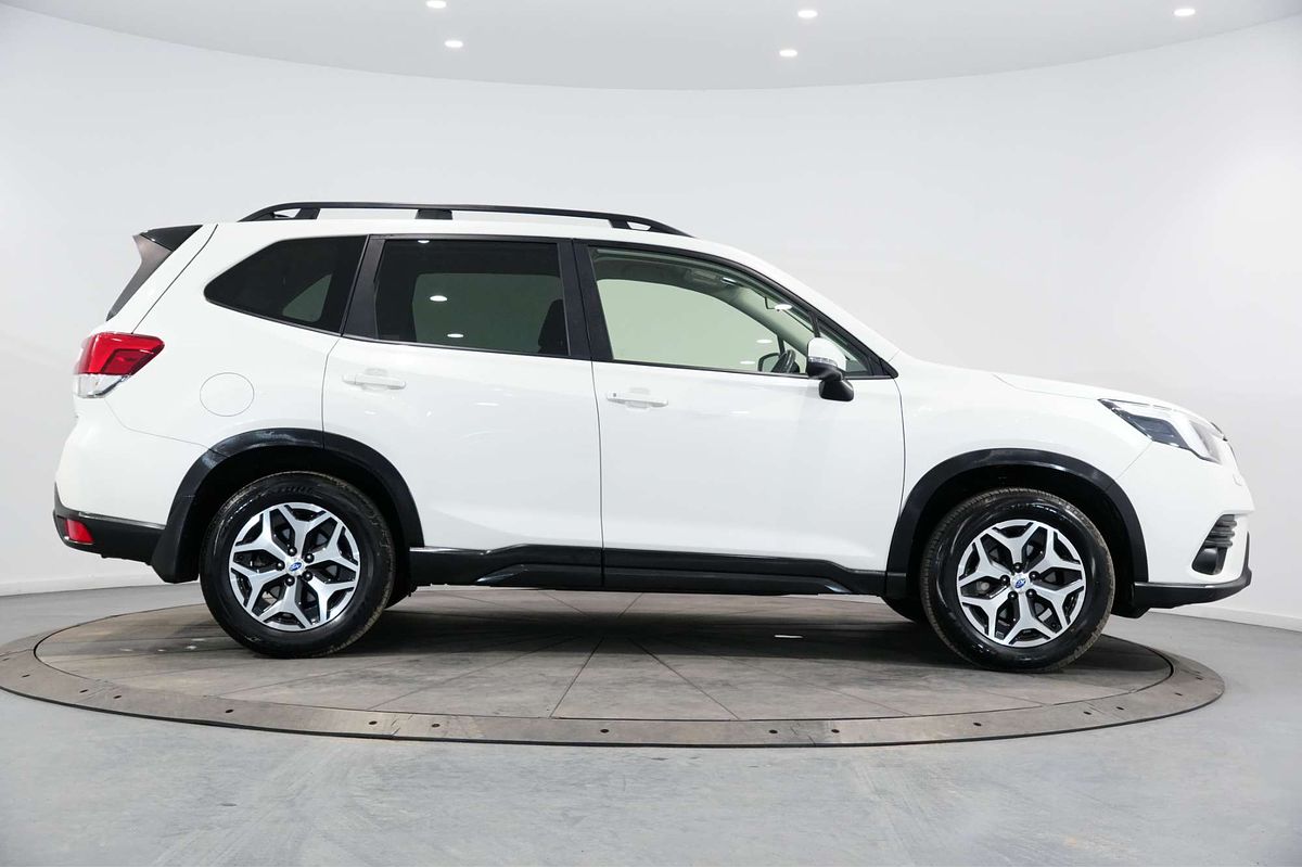 2024 Subaru Forester 2.5i S5