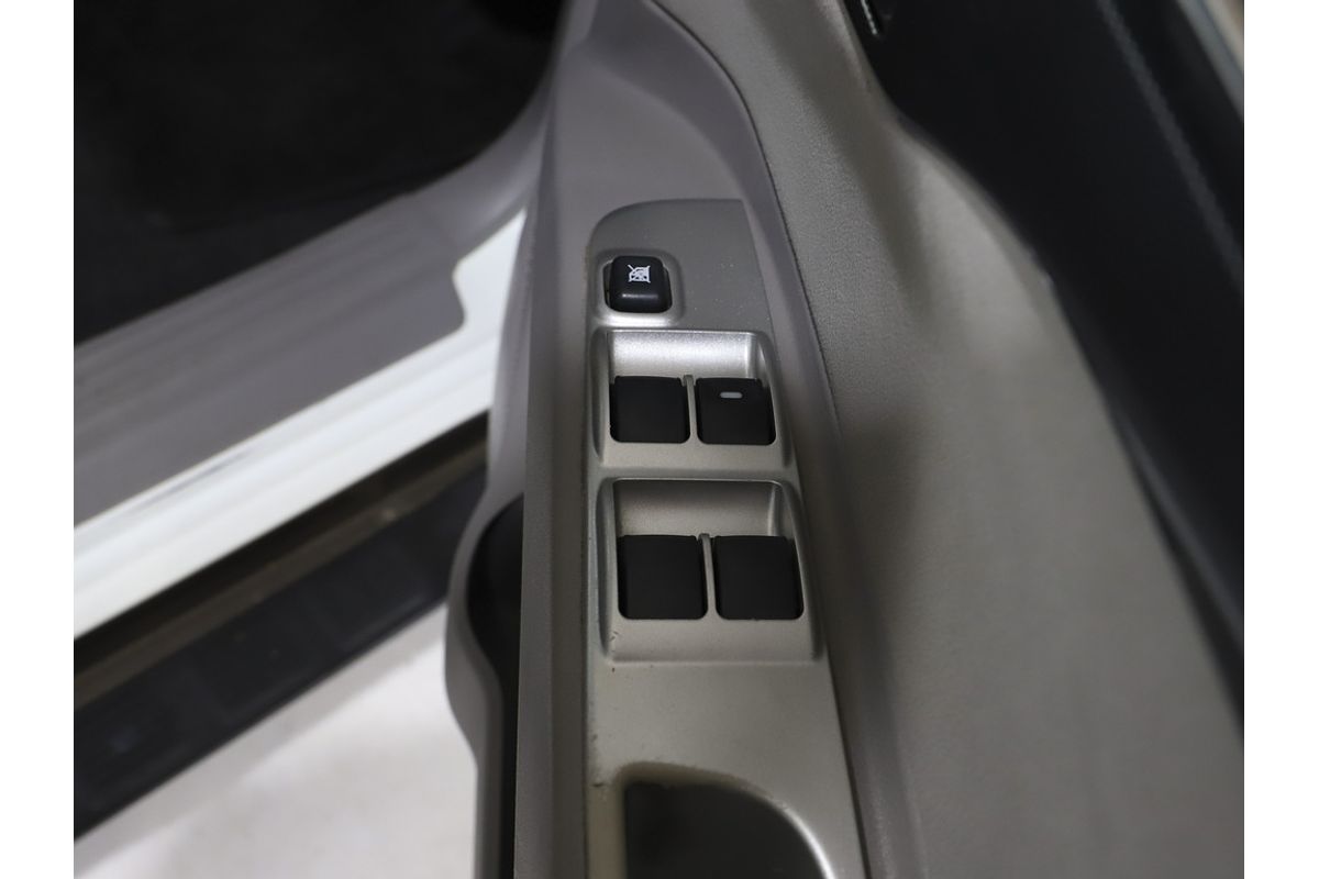 2013 Mitsubishi CHALLENGER 30th ANNIVERSARY (4x2) 5 SP AUTOMATIC 4D WAGON DT4 DIESEL