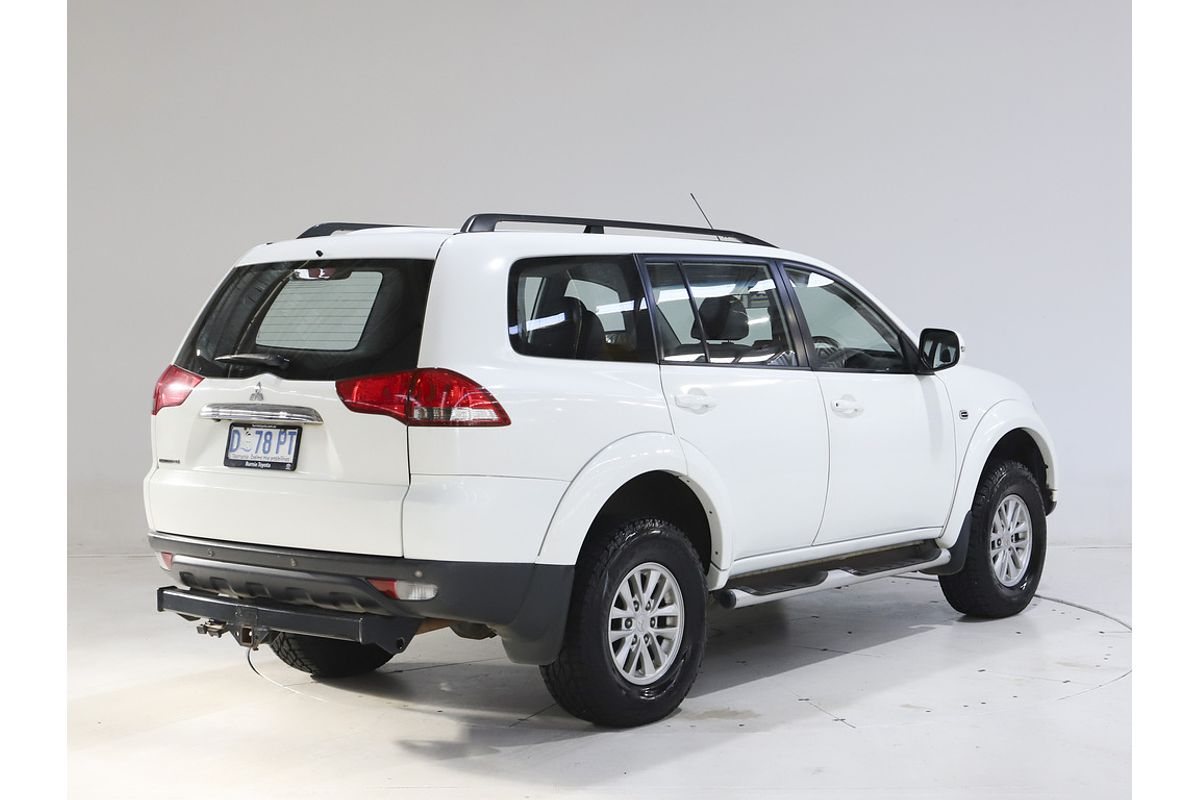 2013 Mitsubishi CHALLENGER 30th ANNIVERSARY (4x2) 5 SP AUTOMATIC 4D WAGON DT4 DIESEL