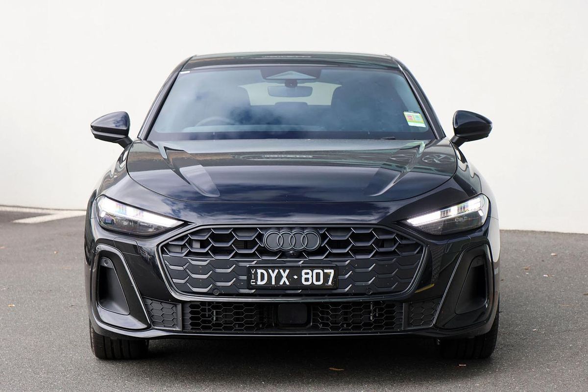 2025 Audi A5 e-hybrid S-Line B10