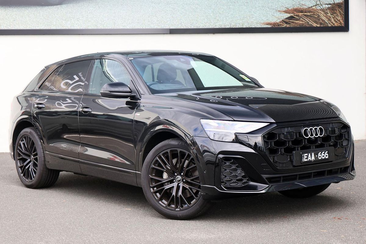 2025 Audi Q8 TFSI 250kW S line F1
