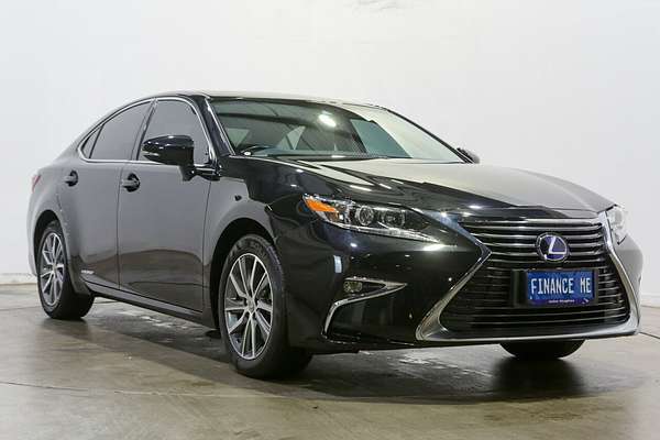 2015 Lexus ES ES300h Luxury AVV60R