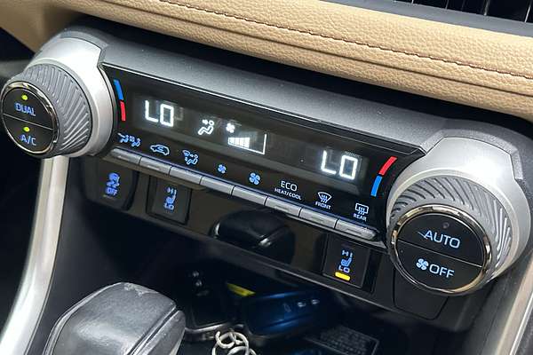 2021 Toyota RAV4 Cruiser AXAH54R thumb-16