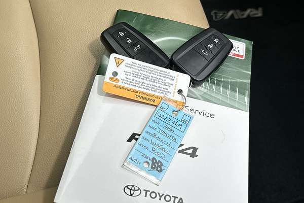 2021 Toyota RAV4 Cruiser AXAH54R thumb-22