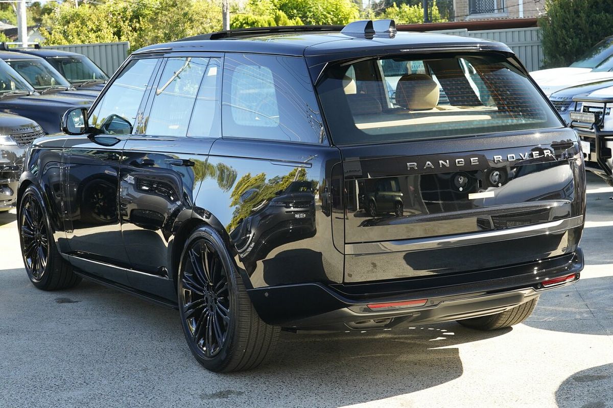 2025 Land Rover Range Rover D350 HSE L460
