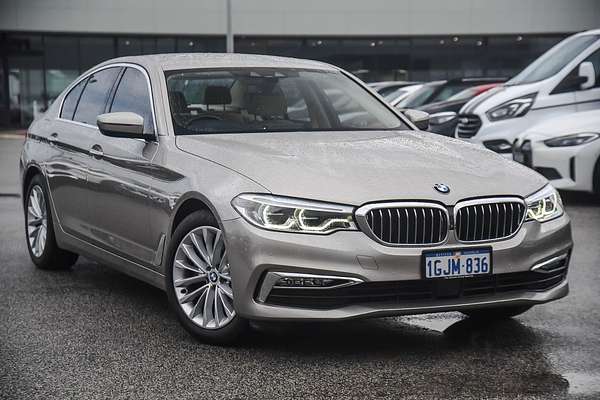 2017 BMW 5 Series 520d M Sport G30