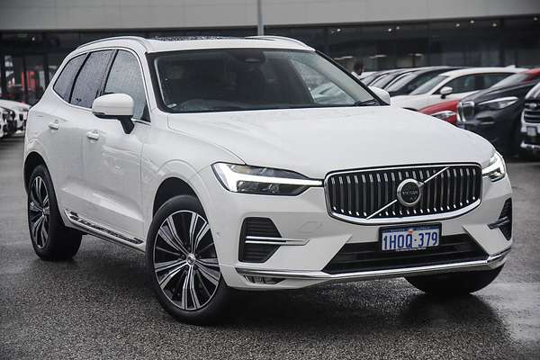 2022 Volvo XC60 B5 Inscription