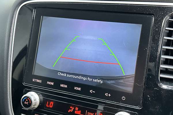 2021 Mitsubishi Outlander LS ZL thumb-15