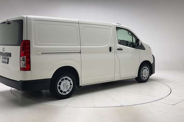 2023 Toyota Hiace GDH300R LWB thumb-7