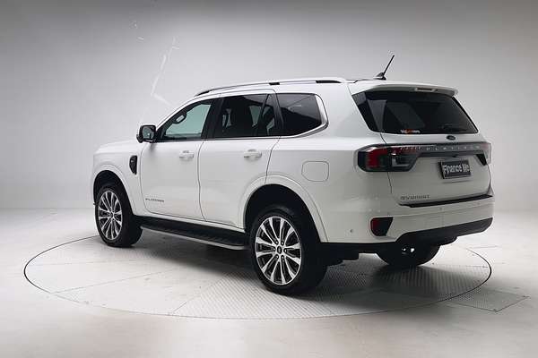 2024 Ford Everest Platinum 3.0L thumb-5