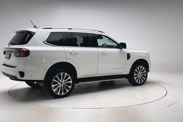 2024 Ford Everest Platinum 3.0L thumb-7
